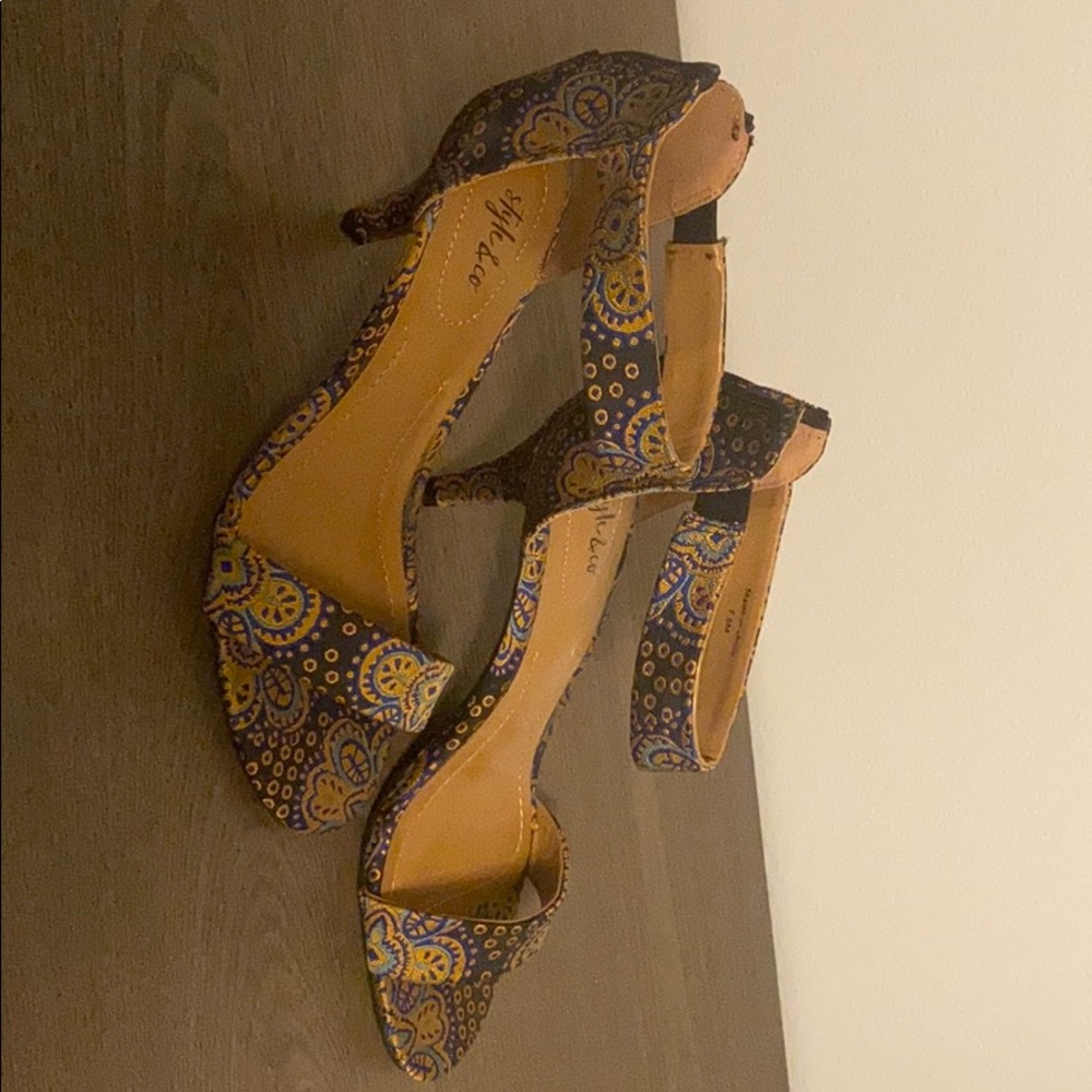 Open toe heel